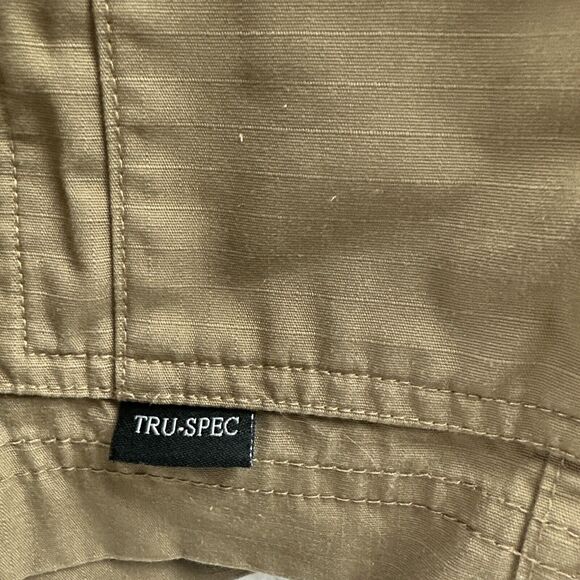 Tactical shorts 42/9 Khaki Tan TRU-SPEC EUC - Picture 3 of 9